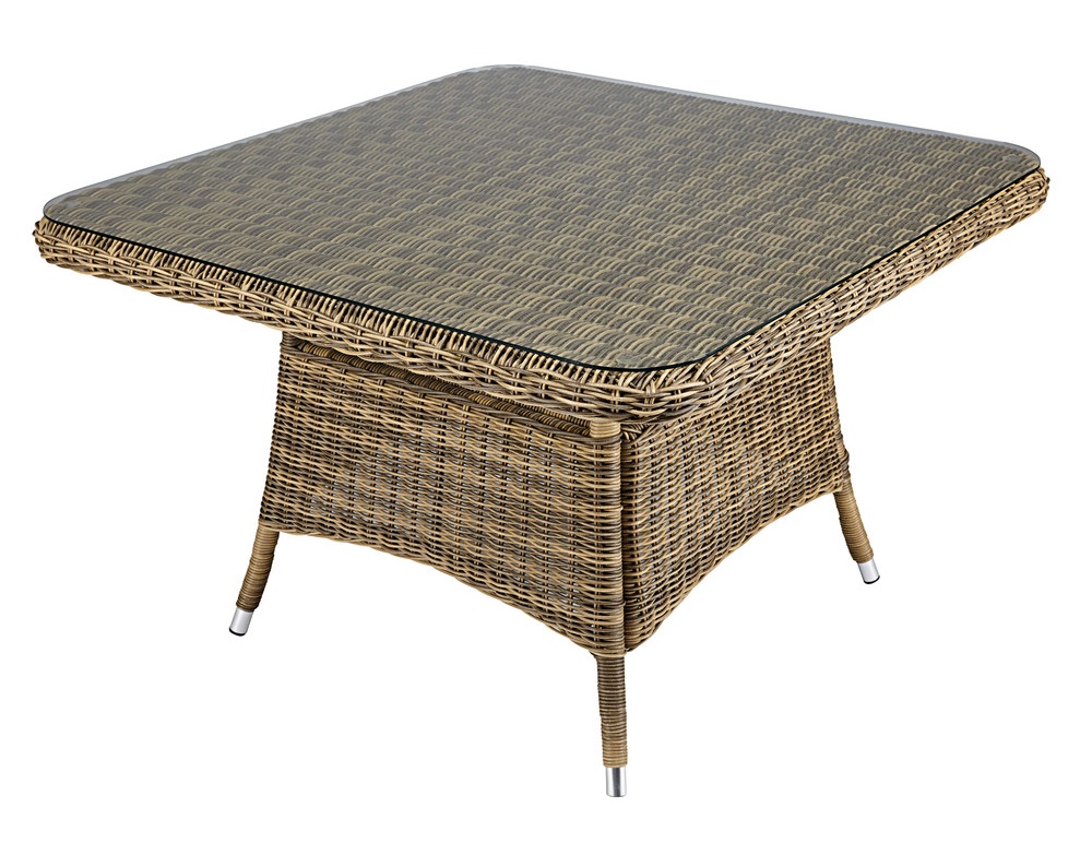 table de jardin carree en verre trempe et resine tressee 4 personnes st raphael 1000 8 15 164466 2 Mobilier de jardin : les soldes incontournables de l'été 2020